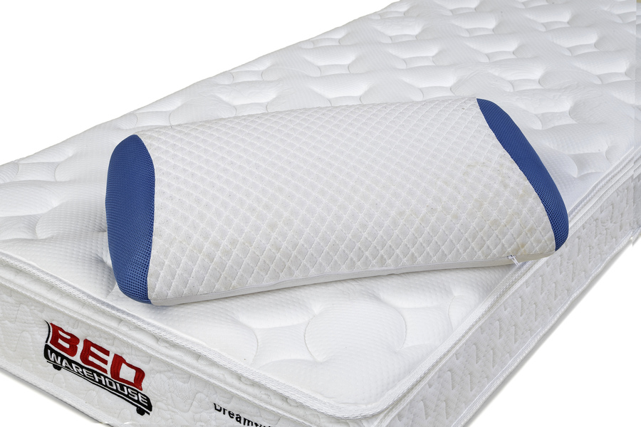 Pillows bed warehouse new look