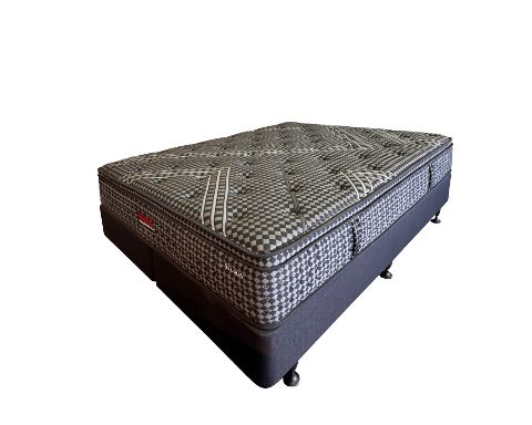 Nelson Queen Mattress and Base